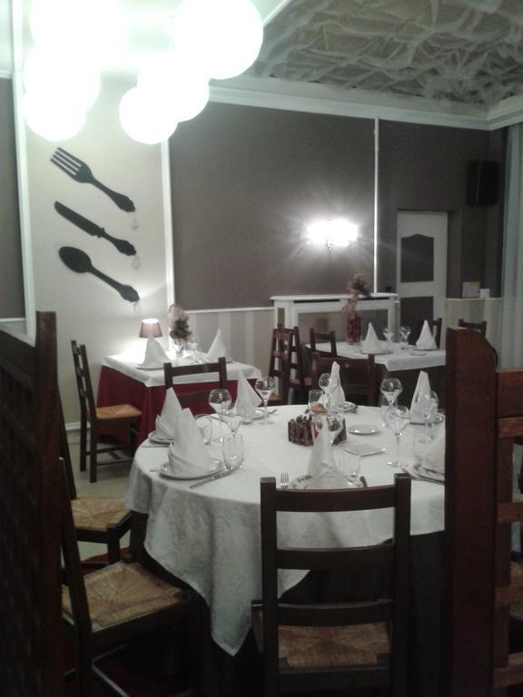 Le Merle Blanc Hotel Logis Дигуэн Экстерьер фото
