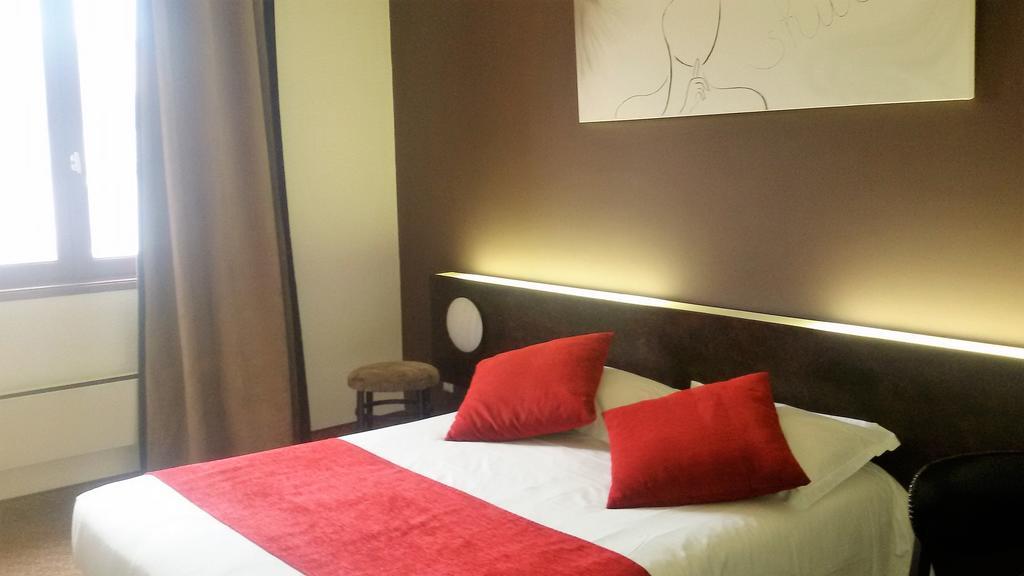 Le Merle Blanc Hotel Logis Дигуэн Экстерьер фото